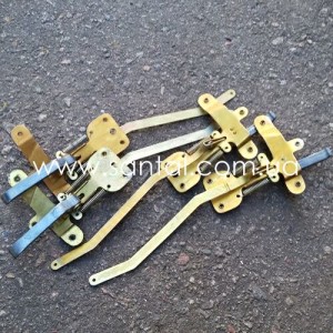 250-6105080-50, 250-6105080-30 Привод замка двери с ручкой КрАЗ правый, запчасти краз